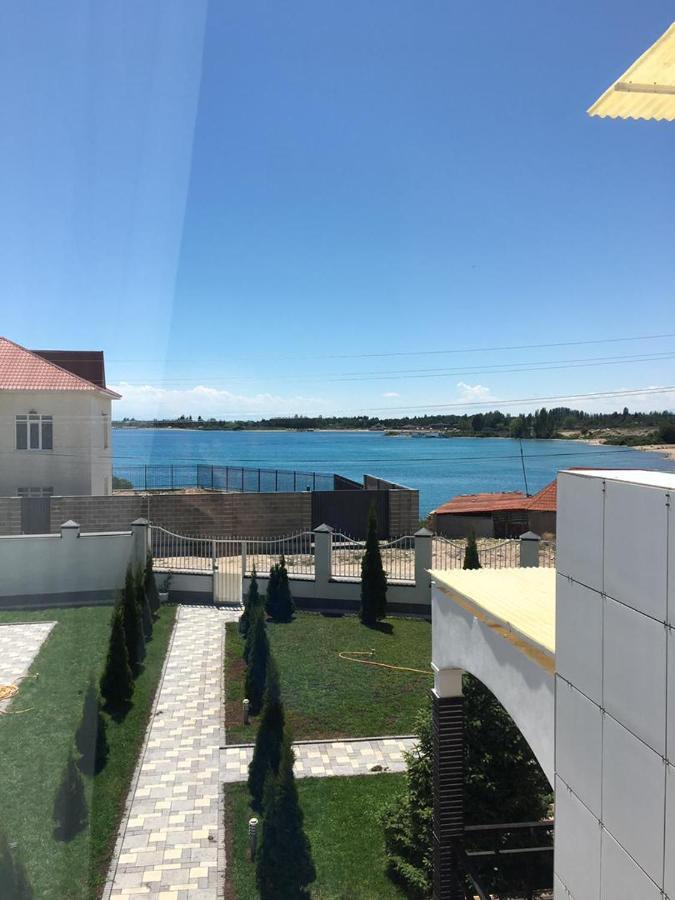 Гостевой Дом Ривьера Hotel Cholpon-Ata Bagian luar foto